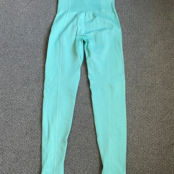 Gymshark Seamless Leggings Size Small - Picture 4 of 4